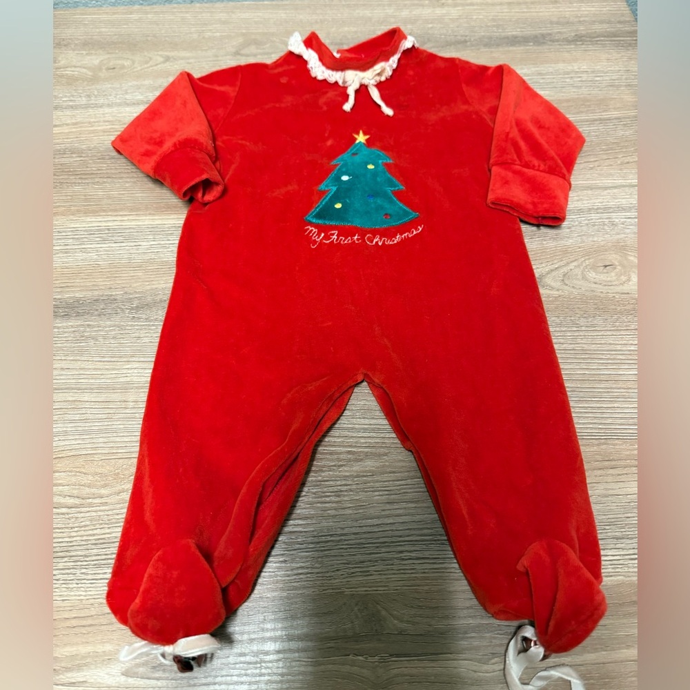 Vintage Neiman Marcus Scarlet Textile My First Christmas Baby Size 12-24 Months